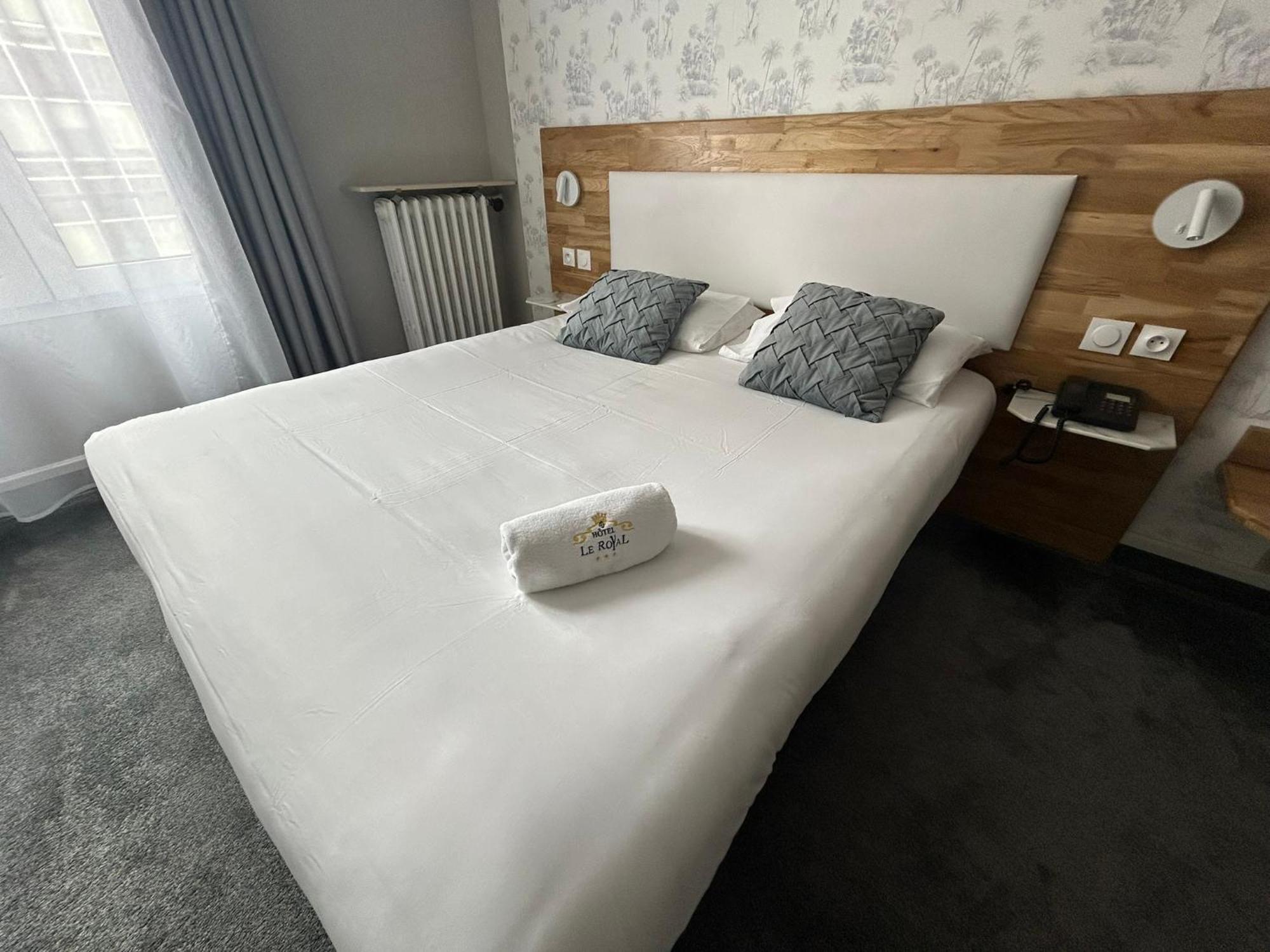 Brit Hotel Privilege Le Royal - Centre Gare Troyes Exterior foto