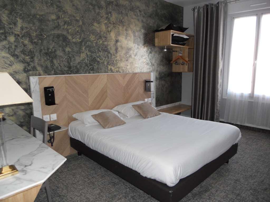 Brit Hotel Privilege Le Royal - Centre Gare Troyes Zimmer foto