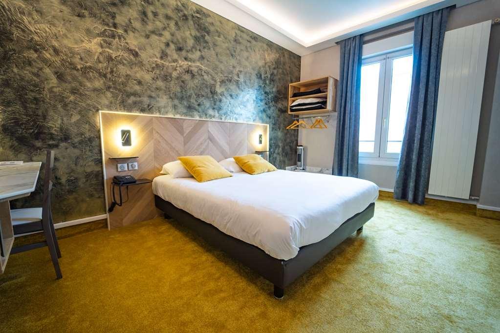 Brit Hotel Privilege Le Royal - Centre Gare Troyes Zimmer foto